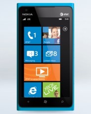 Lumia 900 показва виолетов оттенък