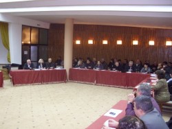 Съветниците подкрепят действията на общината срещу демонтаж на тръби за напояване в землището на Ботевград