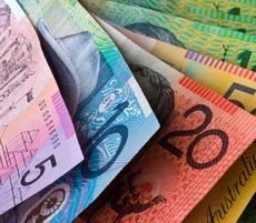 Пачка долари във Facebook провокира грабеж