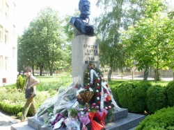 ПГТМ „Христо Ботев” почете 136 години от гибелта на своя патрон
