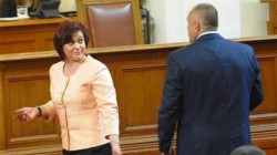 Корнелия Нинова: Борисов е простак