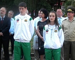 Кметът на Етрополе награди двама състезатели на клуб „Таек-Кион”- Ботевград
