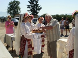 Откриха официално жътвената кампания в Ботевград