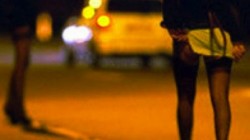 Разбиха българска престъпна група за склоняване към проституция