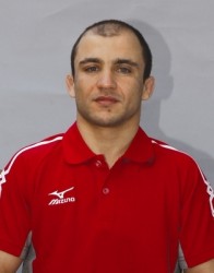 Българите в Лондон: Радослав Великов започна с победа в кат. 55 кг