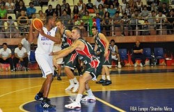 България запази минимални шансове за третото място