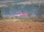 Горят сухи треви край Трудовец