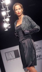 Ралица Балева: Шон Пен ме сваляше