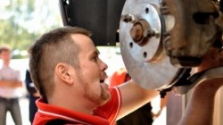 speed-press.com: Най-добрият механик на 2012-а е българин