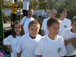 Бивши и настоящи ученици на „Вапцаров” завоюваха призови места в Национален туристически събор