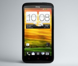 Излиза четириядреният смартфон HTC One X+