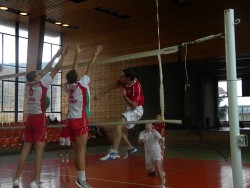 Етрополските юноши са без загуба на Държавното първенство по волейбол