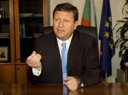 Веселин Божков остава председател на  КРС още един мандат
