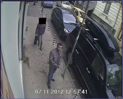 Полицията  пусна снимки на издирван крадец