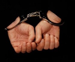 Етрополски полицаи разкриха поредната от серия домови кражби, извършени от 36- годишен мъж 