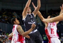 Лукойл Академик загуби гостуването на Билбао баскет