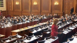 Затвор за причиняване на телесна повреда на лекар приеха депутатите