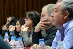 Кметът недоволен от работата на отдела по интеграция на етносите