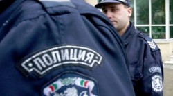 Цигани са задържани за побой в магазин в Ботевград