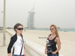 Щерката на Глория се фотошопира