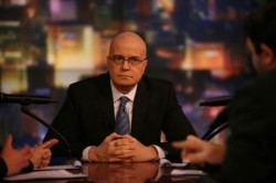 Слави Tрифонов прави български сериал 