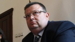 Цацаров: Прокурори и данъчни влизат в ЕРП-тата