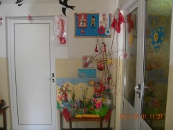 Децата от ЦДГ „Слънчице” посрещнаха Баба Марта