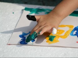 Национален център по обществено здраве и анализи организира конкурс за детска рисунка 