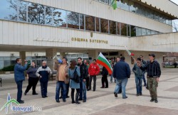 Протестиращи от София подкрепиха Виктория Русимова 