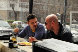 Косъма обядва с убиеца си