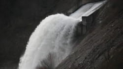 Осем язовира са пред преливане