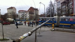 Стълб падна на Руски паметник в София 