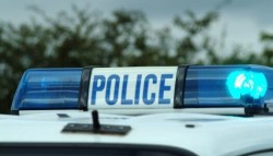 Магистрални полицаи задържаха шофьор с краден кабел край Правец