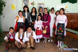 Клуб „Семейни празници” отбеляза Лазаровден, Цветница и Великден