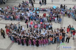 Ботевград се включи в инициативата „Усмихнатите деца на България”