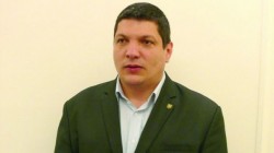 Адриан Асенов: Съд за подписалите неизгодните договори в енергетиката и ДКЕВР