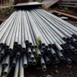 Разкрити са извършителите на кражба на 30 м. метални тръби