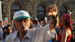 "Индипендънт": 40% от българите искат оставката на Орешарски 