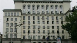 Министерството на Пеевски - Приближени на депутата от ДПС заеха ключови позиции в спортното ведомство