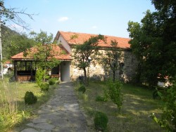 На Черква в Лопян