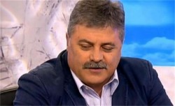 Стотина умуват до последно в Етрополе дали да са БАСТА