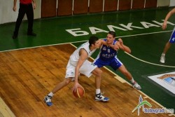 Урош Петрович може да заиграе в Гърция