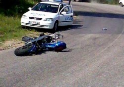 Неправоспособен мотоциклетист е предизвикал катастрофа край Етрополе