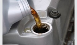 БАР: Отработените автомобилни масла трябва да се предават за рециклиране и да не се използват за нищо друго