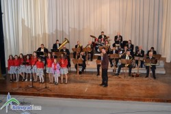 Образователен концерт изнесе представителен духов оркестър „Ботевград”