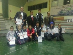 Състезателите на Клуб Таек-кион с 13 медала и купа от турнира „Багатур” 