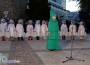 Светнаха лампичките на коледната елха