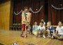 Клубовете при ОУ „Васил Левски” със съвместна сценична изява, посветена на Коледа и Нова година 