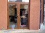 Пълен погром над закусвалня в центъра, забиха й  брадва!