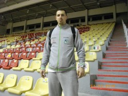 Мартин Маринов за трети път без багаж в Израел